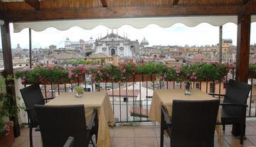 Colonna Palace Hotel Rome Piazza Montecitorio 12