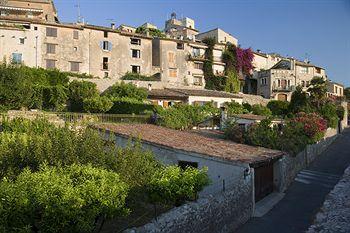 Le Saint Paul Hotel Saint-Paul-de-Vence 86 Rue Grande