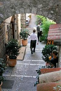 Le Saint Paul Hotel Saint-Paul-de-Vence 86 Rue Grande