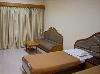 Aurangabad Gymkhana Club Hotel Airport Road, Mukundwadi Circle