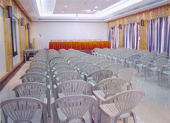 Aurangabad Gymkhana Club Hotel Airport Road, Mukundwadi Circle