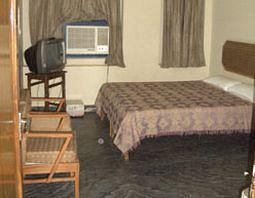 Gaurav Hotel Mathura Mathura Goverdhan Road, Lathokari Mahadev Temple, Goverdhan