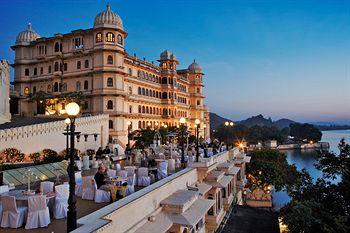 Fateh Prakash Palace Hotel Udaipur City Palace