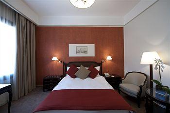 Le Bristol Hotel Beirut Verdun Mme Curie Street