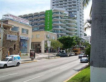 Hotel Acapulco Tortuga Av. Costera Miguel Aleman 132