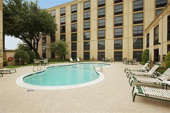 Best Western Hotel Dallas 8051 Lyndon B Johnson Freeway
