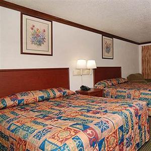 M Star Hotel Seaworld San Antonio 6360 NW LOOP 410