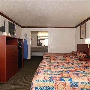 M Star Hotel Seaworld San Antonio 6360 NW LOOP 410