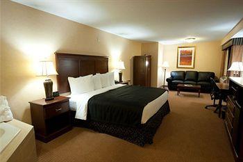 Grand Hotel Bridgeport Tigard 7265 SW Hazel Fern Rd.