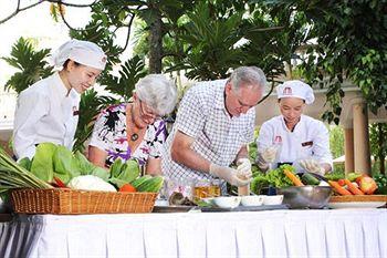 Hotel Saigon Morin Hue 30 Le Loi Street