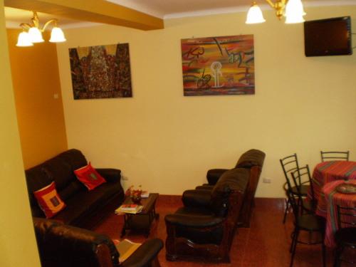 Hostal Quinsapata Cusco Pasaje Victoria 207 - Santiago