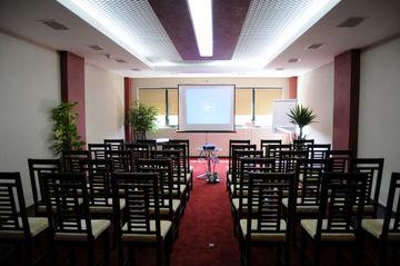 Business Hotel Conference Center & Spa Tirgu Mures B-dul 1 Decembrie 1918 no 250