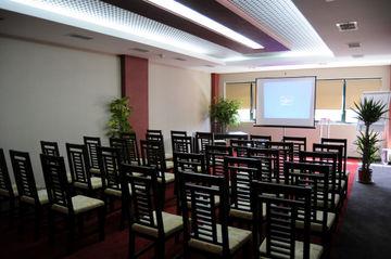 Business Hotel Conference Center & Spa Tirgu Mures B-dul 1 Decembrie 1918 no 250