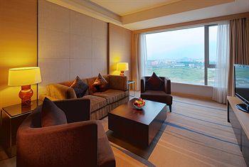 Crowne Plaza Hotel Huadu Guangzhou No 189 Yingbin Avenue Huadu District