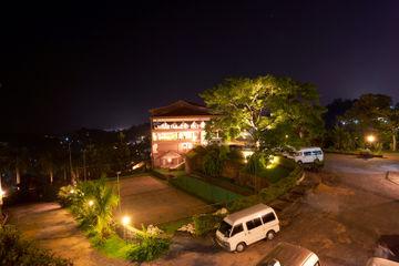 The Tourmaline Hotel Kandy Anniwatta