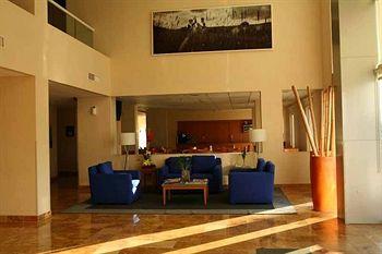 City Express Hotel Irapuato Blvd. Villas de Irapuato 1362 Col. Ejido Irapuato