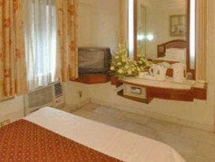 Mumbai Residency Hotel 501-A wing, Dhiraj Heritage Complex, SP Road, Milan Subway Junction