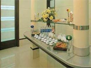 Mumbai Residency Hotel 501-A wing, Dhiraj Heritage Complex, SP Road, Milan Subway Junction