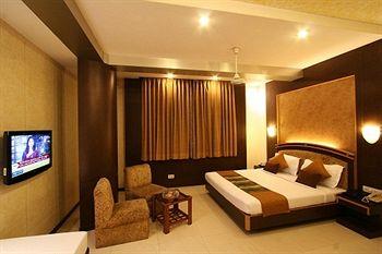 Southern Hotel New Delhi 18/2 Arya Samaj Road WEA Karol Bagh