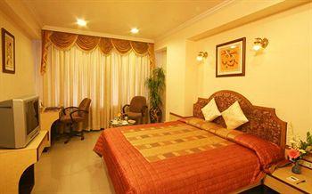 Hotel Tip Top Plaza Thane Near Check Naka, L.B.S. Marg