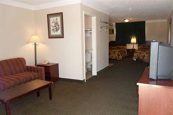 Deluxe Inn Motel Lake Charles 3900 Highway 90 East