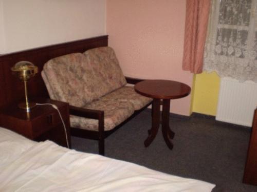 Vila Hop Kellner Guest House Zatec Chelcickeho nam. 918