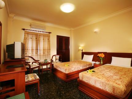 Tulips Hotel Saigon Ho Chi Minh City 260 Ly Tu Trong Street, Ben Thanh Ward, District 1