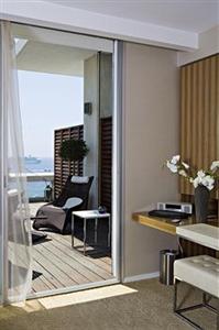 Le Grand Hotel Cannes 45 Boulevard De La Croisette