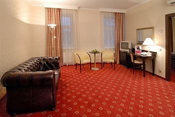 Ramada Hotel City Centre Riga Gertrudes Street 70