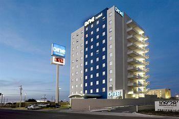 One Hotel Valle Alto Reynosa Av de los Encinos 1000