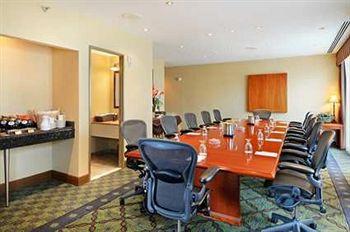 Doubletree Guest Suites Austin 303 W. 15th Street