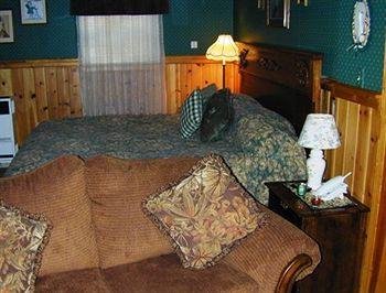 Cathys Country Cottages Big Bear Lake 600 W Big Bear Blvd