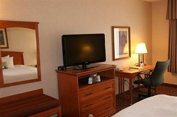 Holiday Inn Hotel & Suites Council Bluffs 2202 River Road