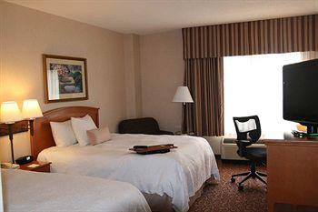 Holiday Inn Hotel & Suites Council Bluffs 2202 River Road