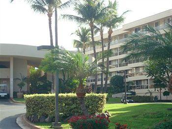 Maui Banyan Condominiums Kihei 2511 S. Kihei Rd.