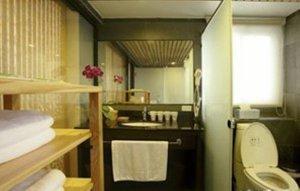 Over The Mountain Hotspring Club House Resort Jiaoxi 4th Floor, No.6, Lane 34, Xinyi Road