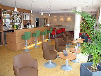 Ibis Vitre Centre Hotel 1 Boulevard De Chateaubriant