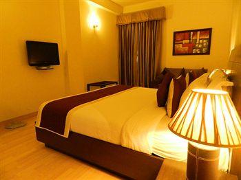 Cabana Hotel New Delhi R23 Greater Kailash 1