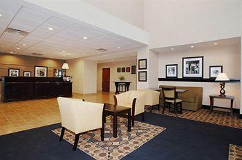 Hampton Inn & Suites Childress 400 Madison Avenue