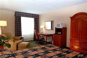 Ramada Inn London (Canada) 817 Exeter Road