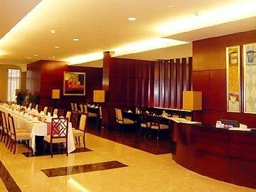 Aston Marina Hotel Jakarta Marina Mediterania, Tower A Jl. Lodan Raya No. 2A