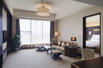 Holiday Inn City Center Datong 37 West Yingbin Road (Yingbin Xi Lu)