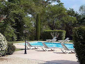 Ibis Cavaillon Luberon Hotel 601 Avenue Boscodomini