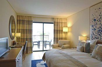 Hilton As Cascatas Golf Resort Vilamoura Rua da Torre d'Agua, Lote 4.11.1B Quarteira Vilamoura, Algarve