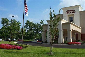 Photo of Hampton_Inn_Suites_Alexandria