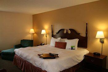 Hampton Inn Athens (Tennessee) 1821 Holiday Drive