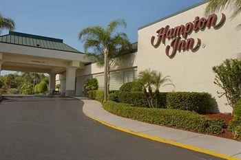 Hampton Inn Clearwater Central 21030 Us Highway 19 North