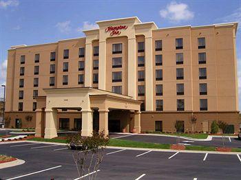 Hampton Inn Covington 14460 Paras Drive NE