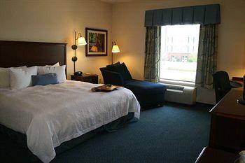 Hampton Inn South Harrisonburg 43 Covenant Drive