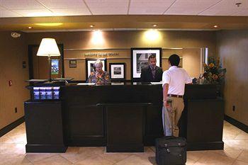 Hampton Inn & Suites Las Cruces 2350 E. Griggs Avenue